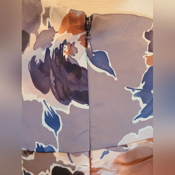 The Limited size 8 purple dress - Picture 10 of 15